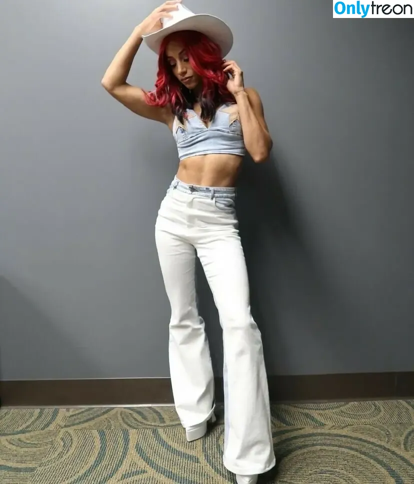 Sasha Banks nude photo #0738 (sashabankswwe / soxysasha)