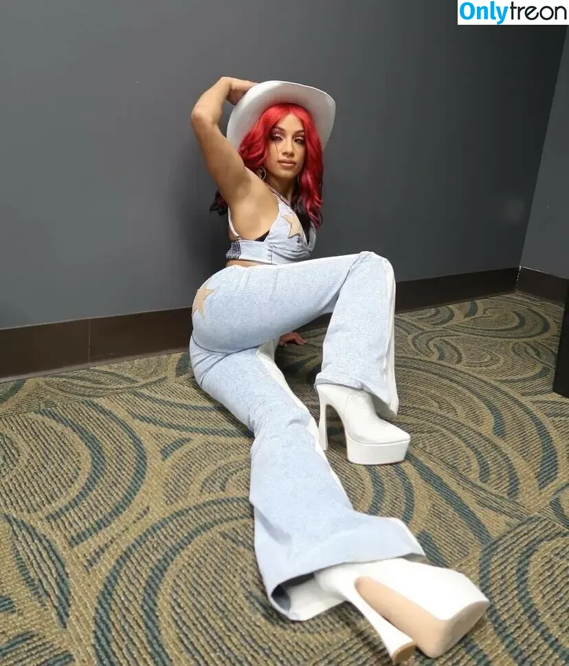 Sasha Banks nude photo #0742 (sashabankswwe / soxysasha)