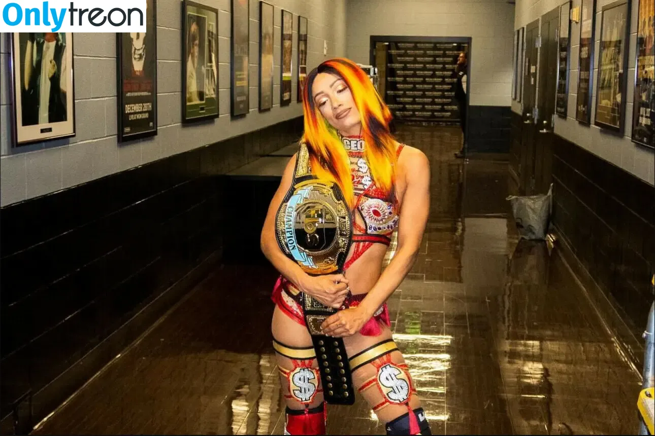 Sasha Banks nude photo #0788 (sashabankswwe / soxysasha)