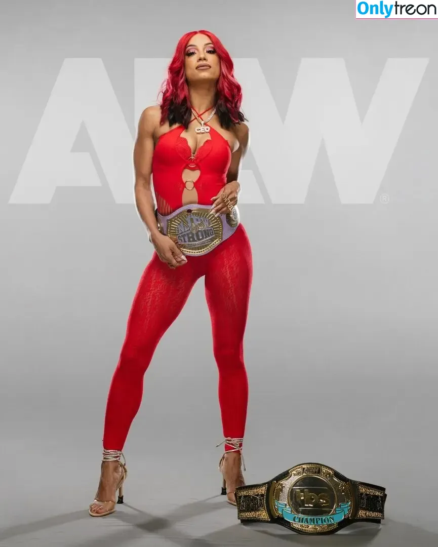 Sasha Banks nude photo #0812 (sashabankswwe / soxysasha)