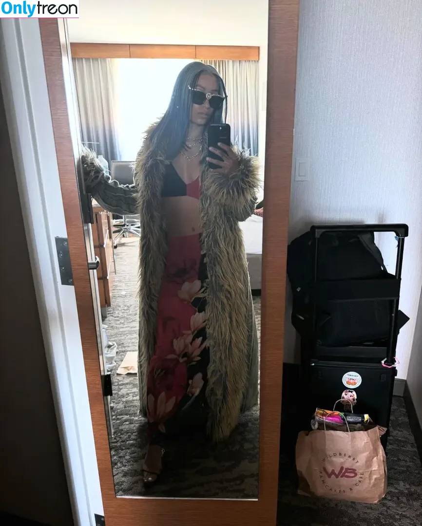 Sasha Banks nude photo #0862 (sashabankswwe / soxysasha)