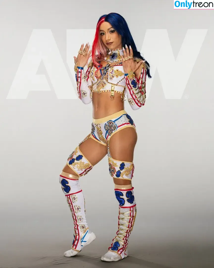 Sasha Banks nude photo #0887 (sashabankswwe / soxysasha)