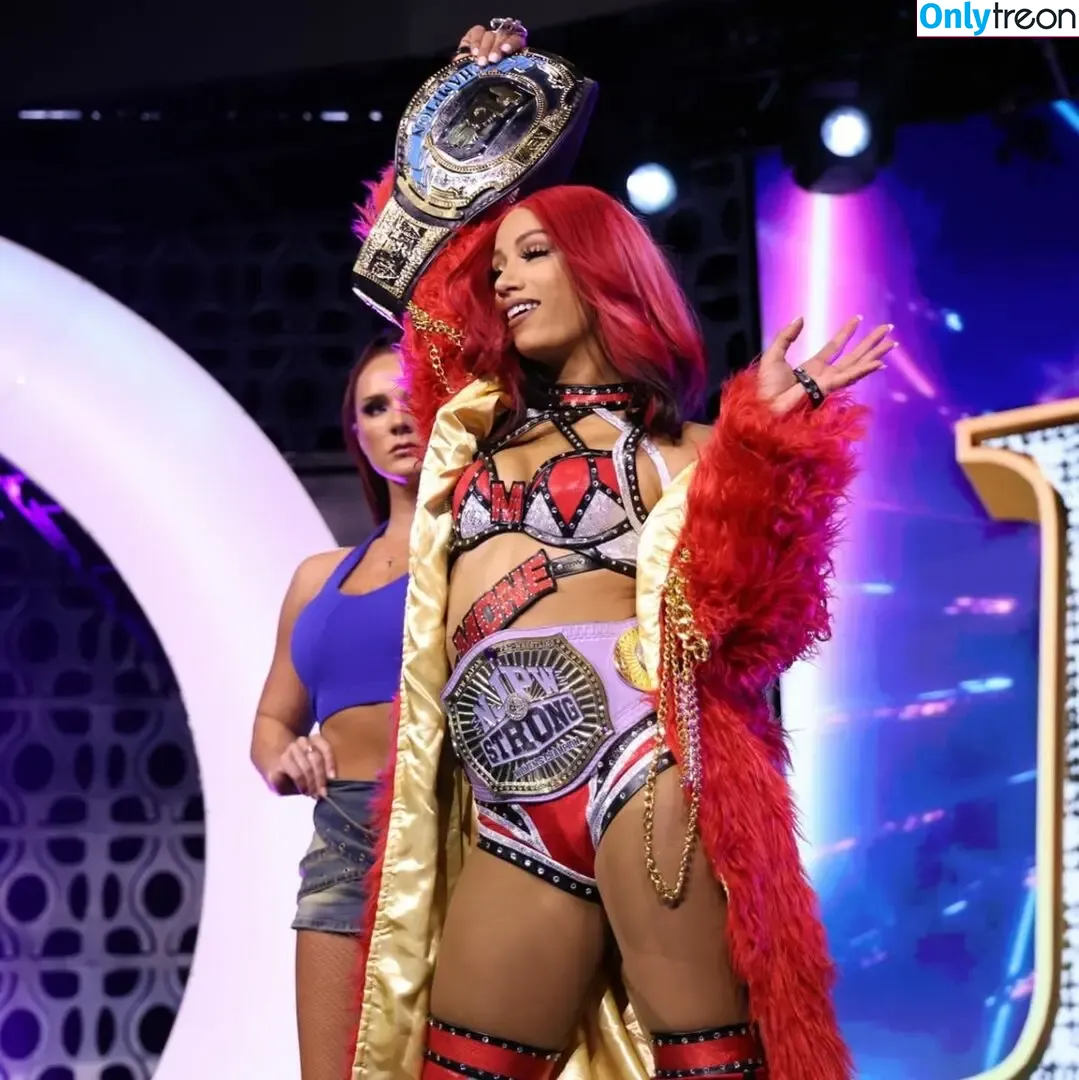 Sasha Banks nude photo #0941 (sashabankswwe / soxysasha)