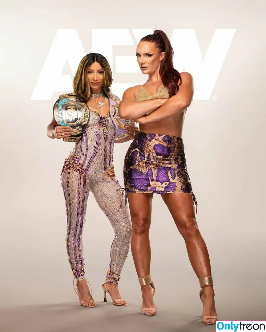 Sasha Banks nude photo #0974 (sashabankswwe / soxysasha)