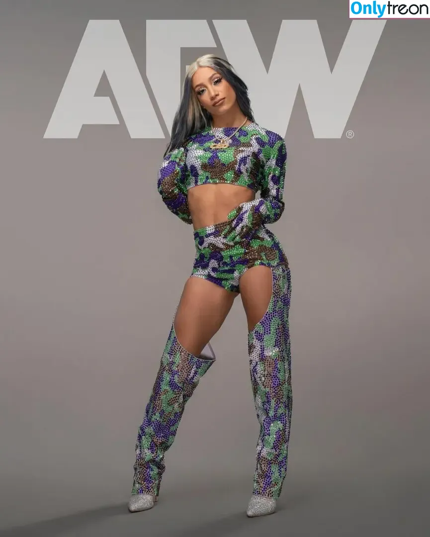 Sasha Banks nude photo #0994 (sashabankswwe / soxysasha)