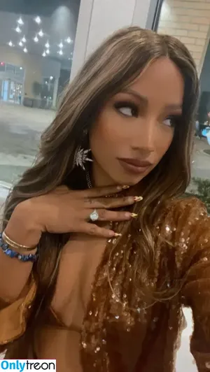 Sasha Banks / sashabankswwe / soxysasha nude photo #1666