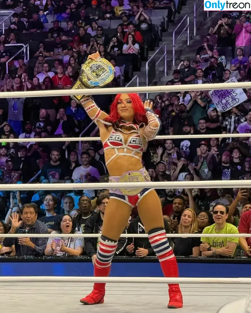 Sasha Banks nude photo #1004 (sashabankswwe / soxysasha)