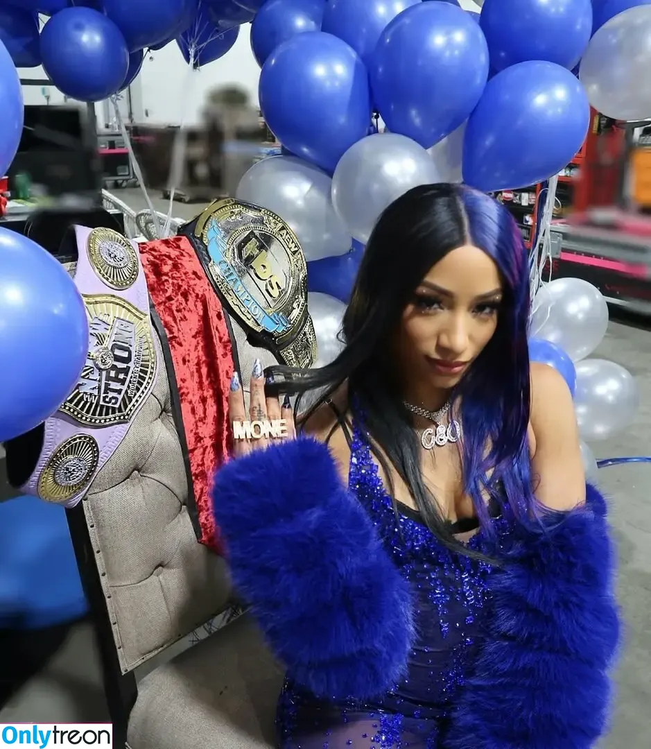 Sasha Banks nude photo #1141 (sashabankswwe / soxysasha)
