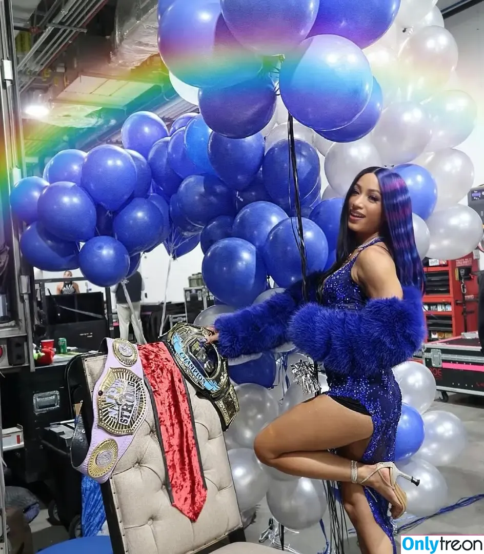 Sasha Banks nude photo #1144 (sashabankswwe / soxysasha)