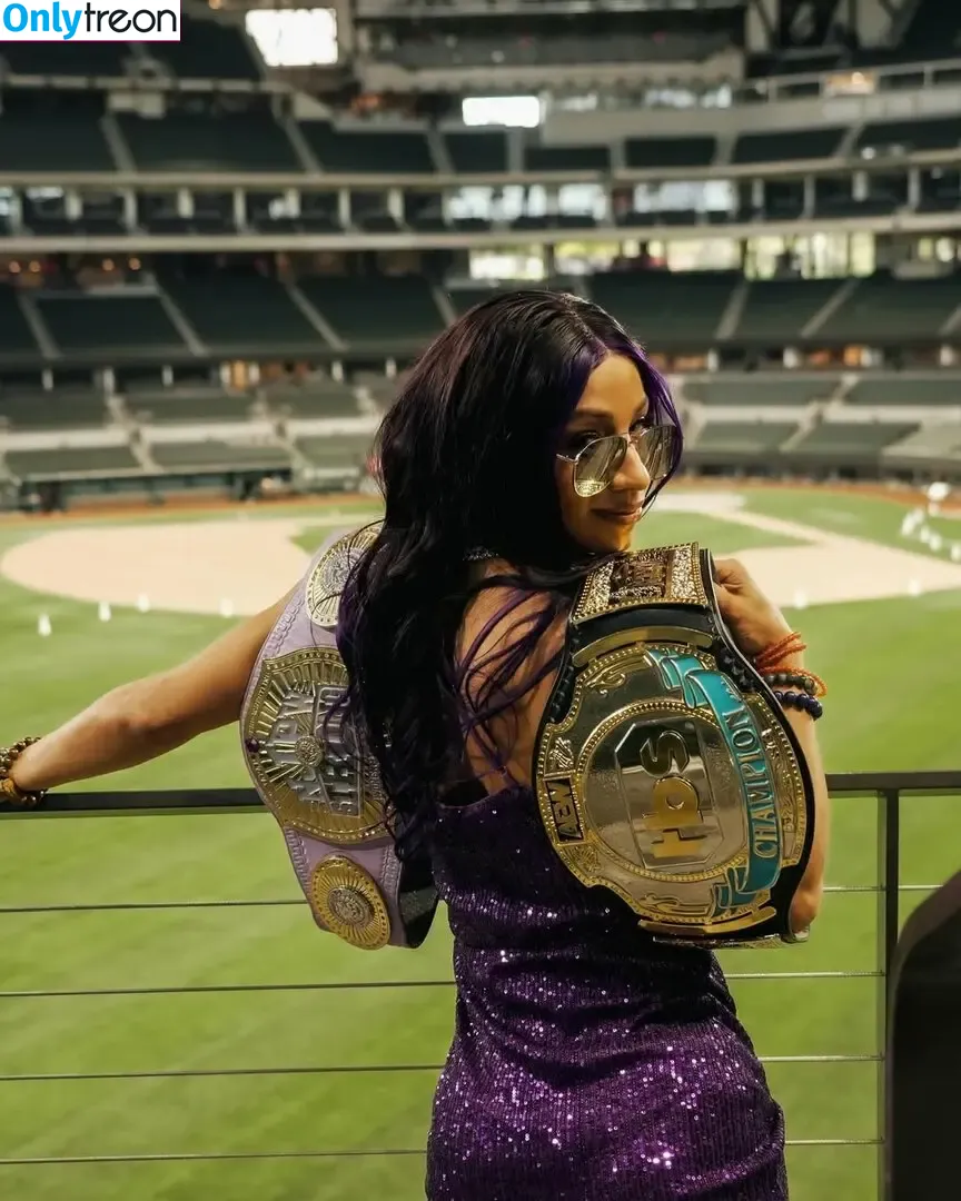 Sasha Banks nude photo #1175 (sashabankswwe / soxysasha)