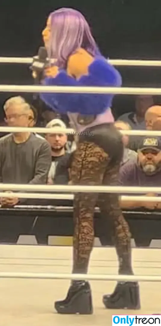 Sasha Banks nude photo #1185 (sashabankswwe / soxysasha)
