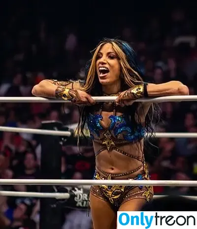 Sasha Banks nude photo #1306 (sashabankswwe / soxysasha)