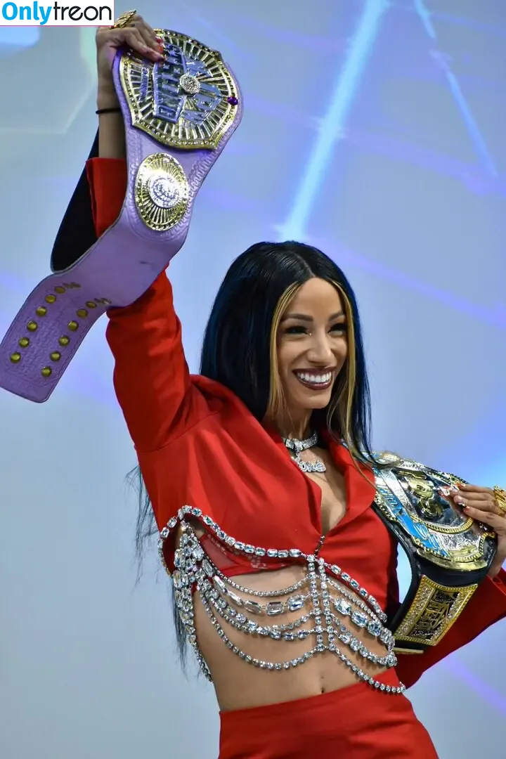 Sasha Banks nude photo #1340 (sashabankswwe / soxysasha)