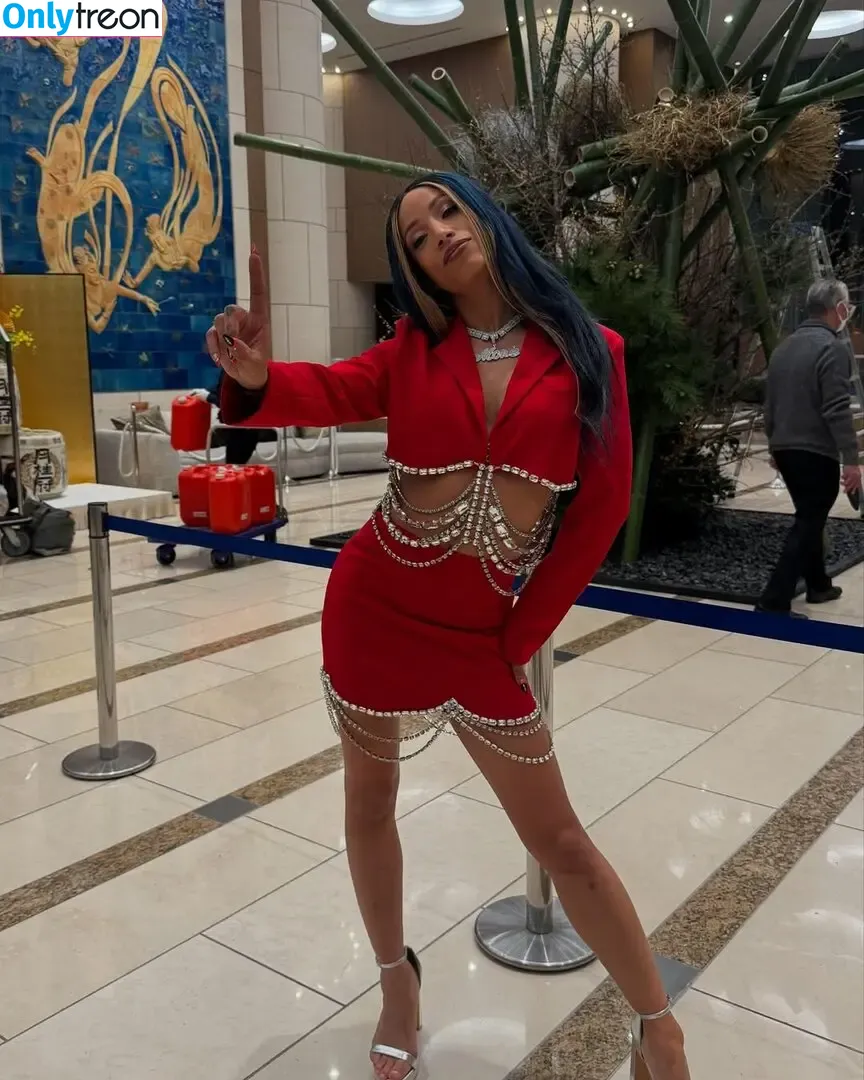 Sasha Banks nude photo #1346 (sashabankswwe / soxysasha)