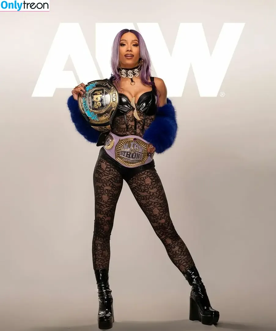 Sasha Banks nude photo #1423 (sashabankswwe / soxysasha)