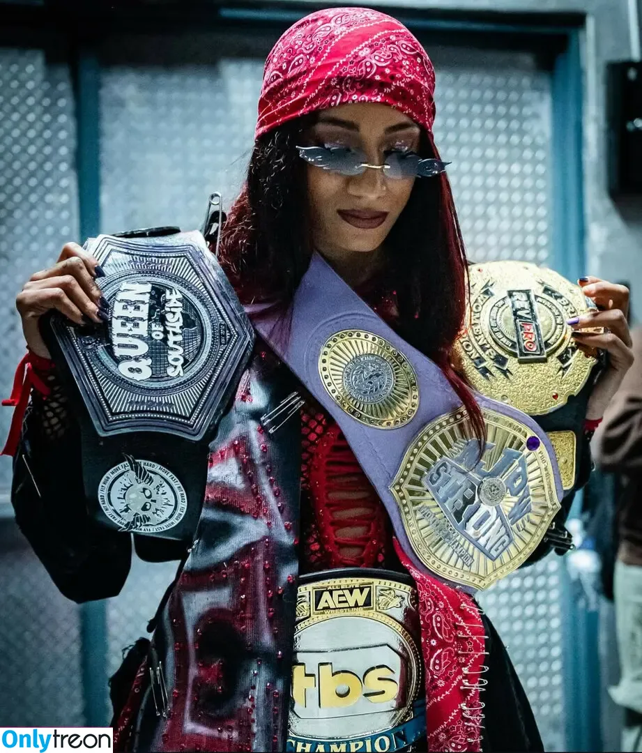 Sasha Banks nude photo #1563 (sashabankswwe / soxysasha)