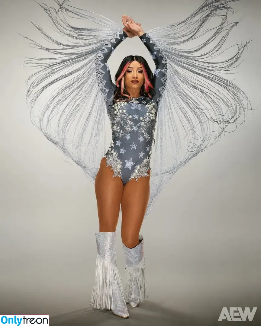 Sasha Banks nude photo #1787 (sashabankswwe / soxysasha)