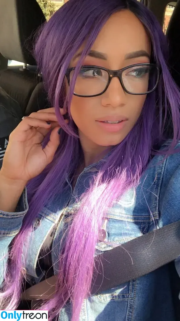 Sasha Banks nude photo #1799 (sashabankswwe / soxysasha)