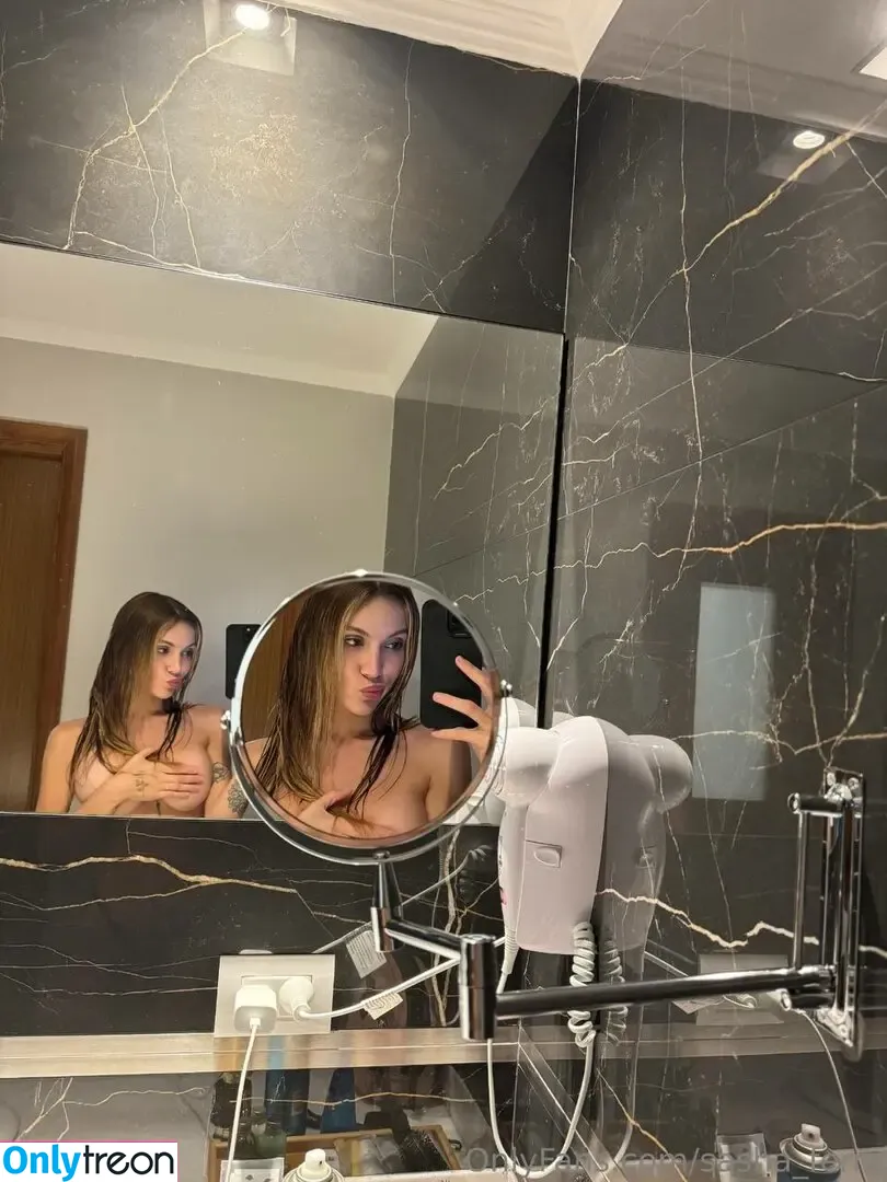 Sasha Ferro nude photo #0143 (sasha_ferro / sashaferro)
