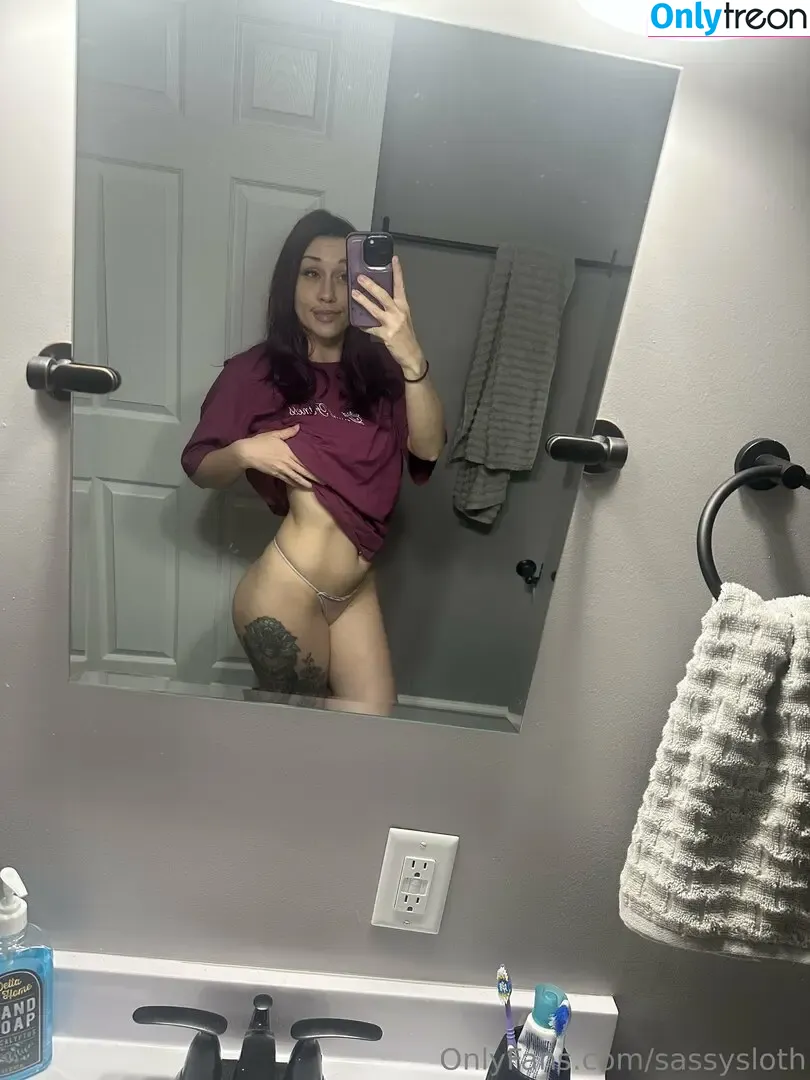 SassySloth nude photo #0084 (sassysloth96)