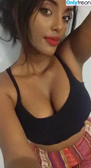 saturnswrld / Salweetah nude photo #0005