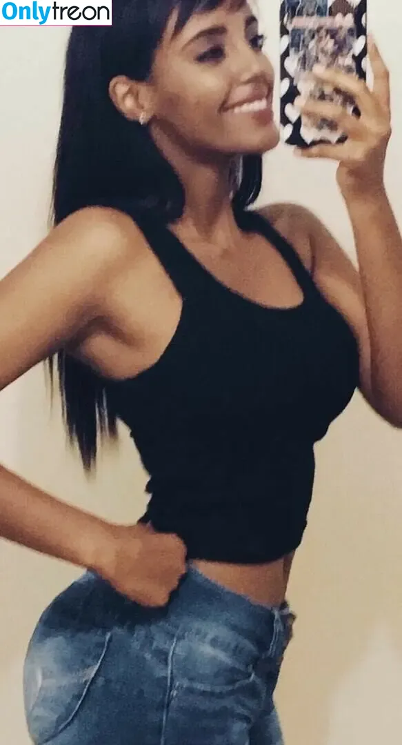 saturnswrld nude photo #0006 (Salweetah)