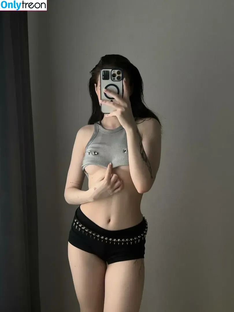 saucensta nude photo #0447 (saucensta)