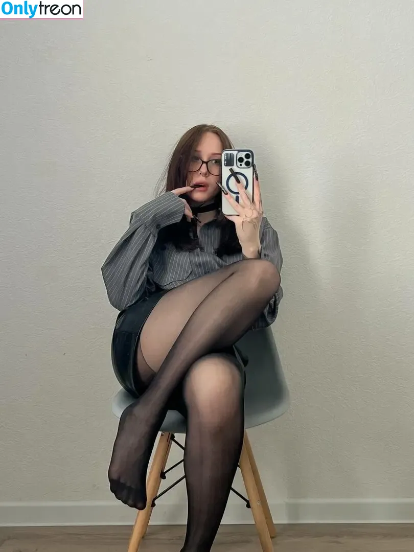 saucensta nude photo #0536 (saucensta)