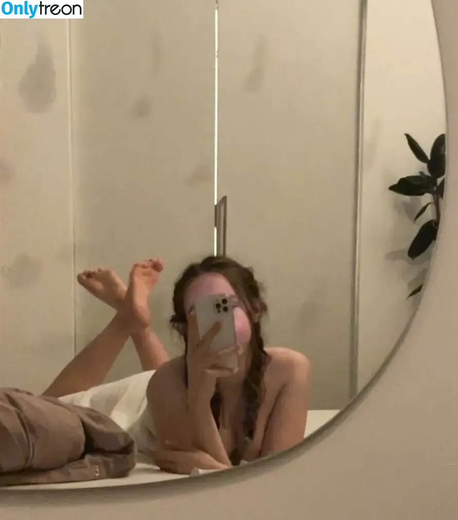 savannahxxx nude photo #0019 (savannahxx)