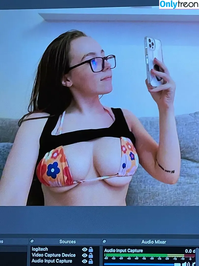 Savbloom nude photo #0005 (savannahbloom)
