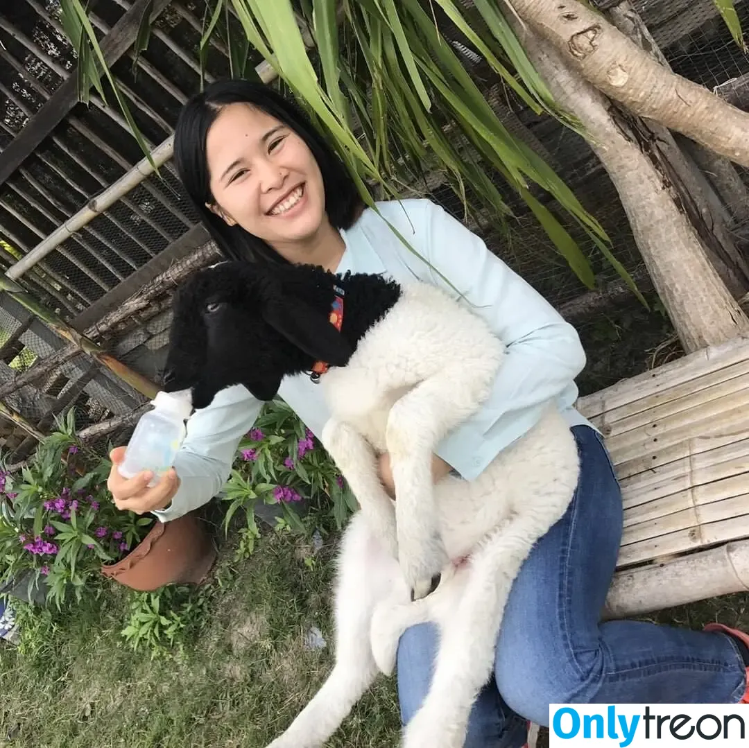 saw_saowapak nude photo #0001 (saw_saowapak)