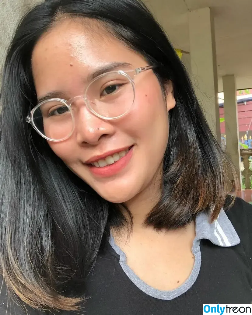 saw_saowapak nude photo #0021 (saw_saowapak)