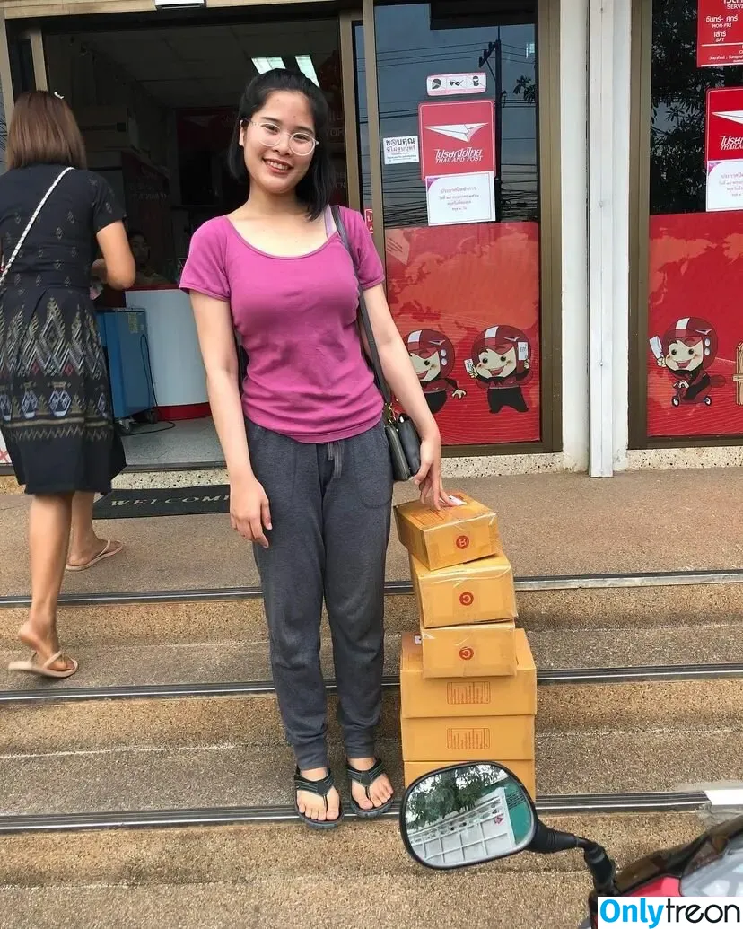 saw_saowapak nude photo #0026 (saw_saowapak)