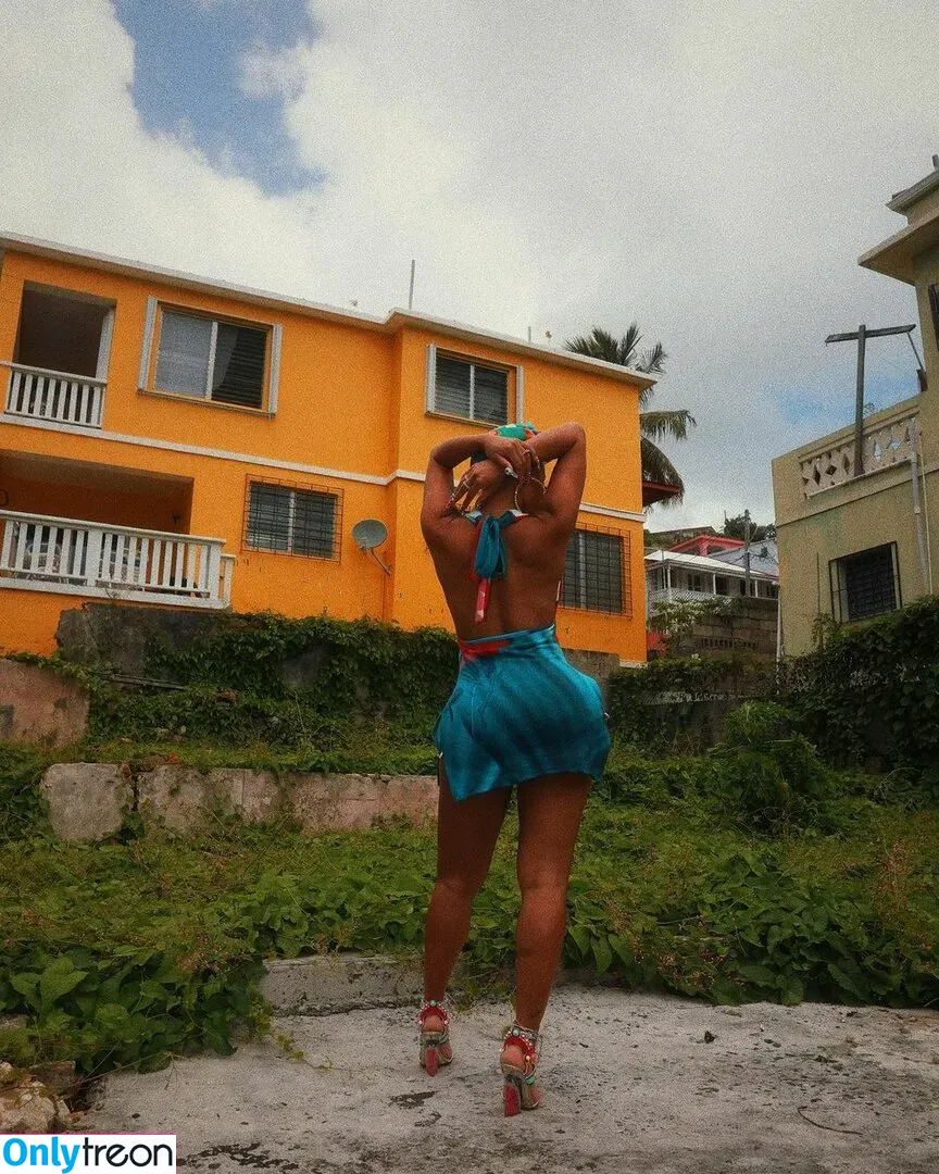 Saweetie nude photo #0092 (u31217607)