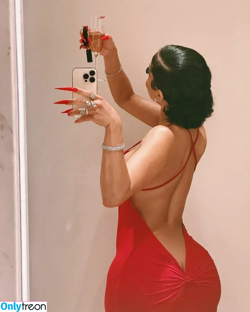 Saweetie nude photo #0195 (u31217607)