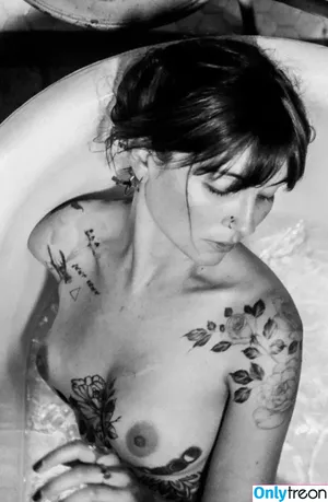 Sawyer Croft / forpersephone nude photo #0026