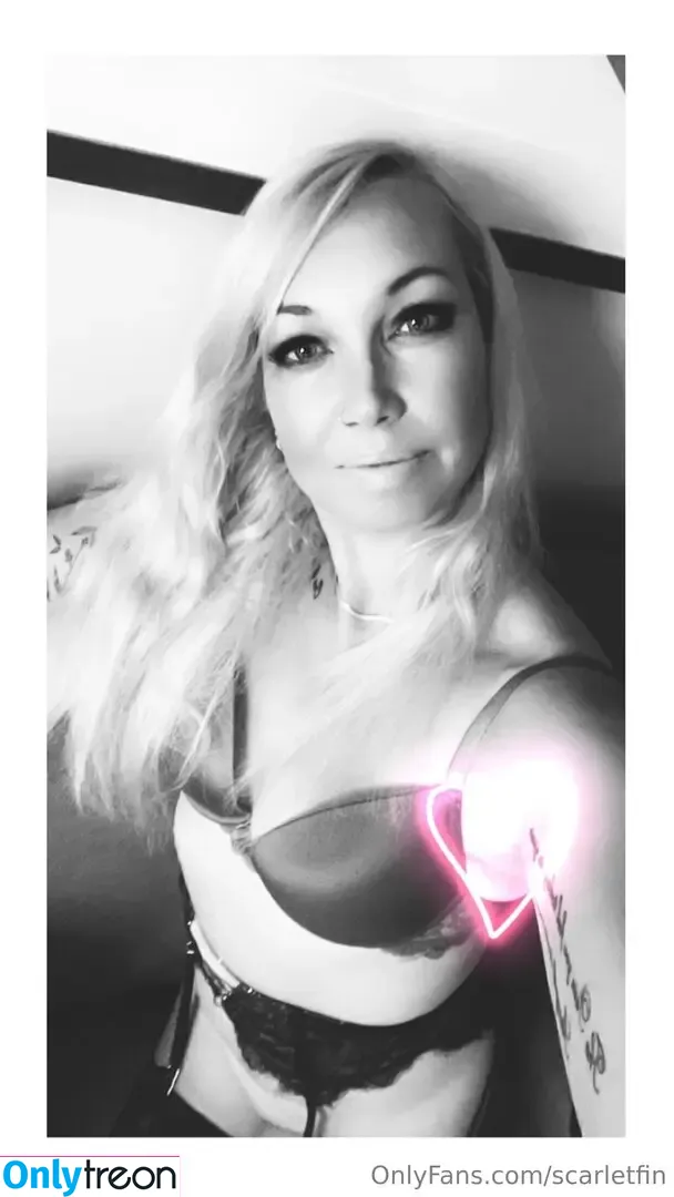 scarletfin nude photo #0011 (scarletfin)