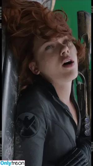 Scarlett Johansson / scarlettjohanson / scarlettjohanssonworld nude photo #0049