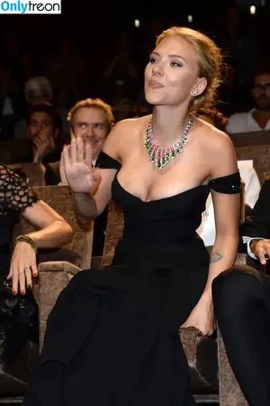 Scarlett Johansson / scarlettjohanson / scarlettjohanssonworld nude photo #0064