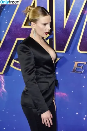 Scarlett Johansson / scarlettjohanson / scarlettjohanssonworld nude photo #0119