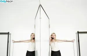 Scarlett Johansson / scarlettjohanson / scarlettjohanssonworld nude photo #0143