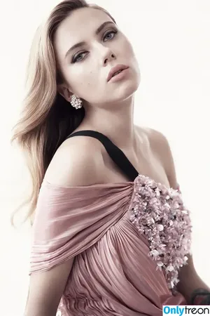 Scarlett Johansson / scarlettjohanson / scarlettjohanssonworld nude photo #0717