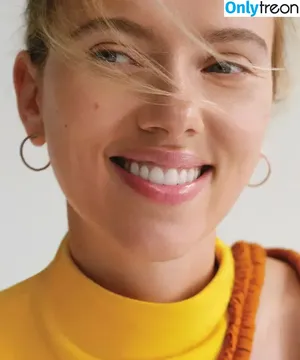 Scarlett Johansson / scarlettjohanson / scarlettjohanssonworld nude photo #0807