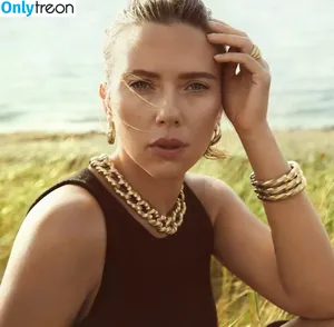 Scarlett Johansson / scarlettjohanson / scarlettjohanssonworld nude photo #0931