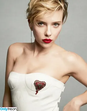 Scarlett Johansson / scarlettjohanson / scarlettjohanssonworld nude photo #0990