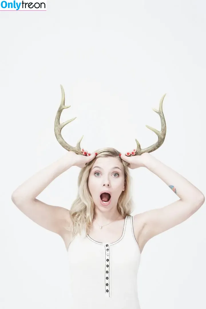 Scarlett Johansson nude photo #0132 (scarlettjohanson / scarlettjohanssonworld)