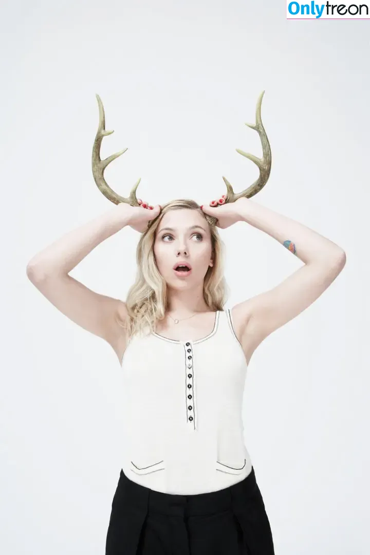 Scarlett Johansson nude photo #0142 (scarlettjohanson / scarlettjohanssonworld)