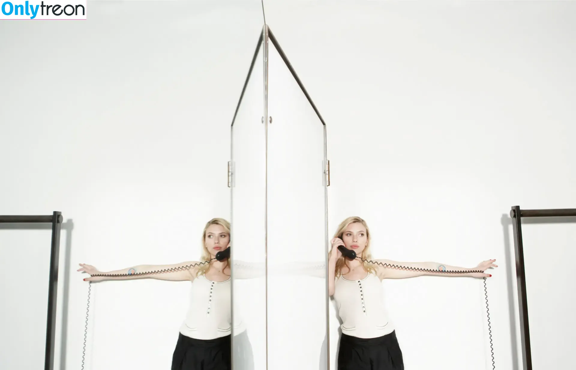 Scarlett Johansson nude photo #0143 (scarlettjohanson / scarlettjohanssonworld)