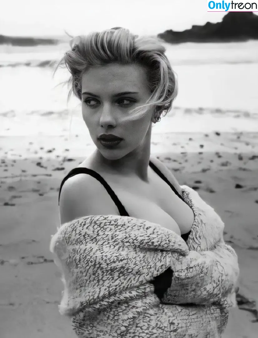 Scarlett Johansson nude photo #0162 (scarlettjohanson / scarlettjohanssonworld)