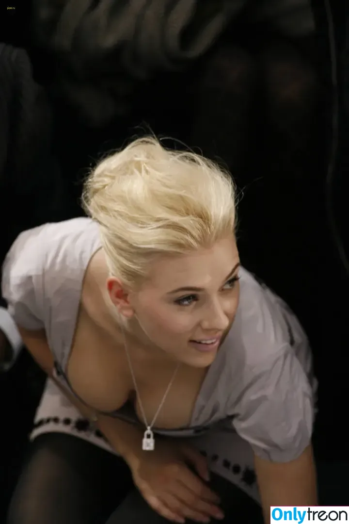 Scarlett Johansson nude photo #0230 (scarlettjohanson / scarlettjohanssonworld)